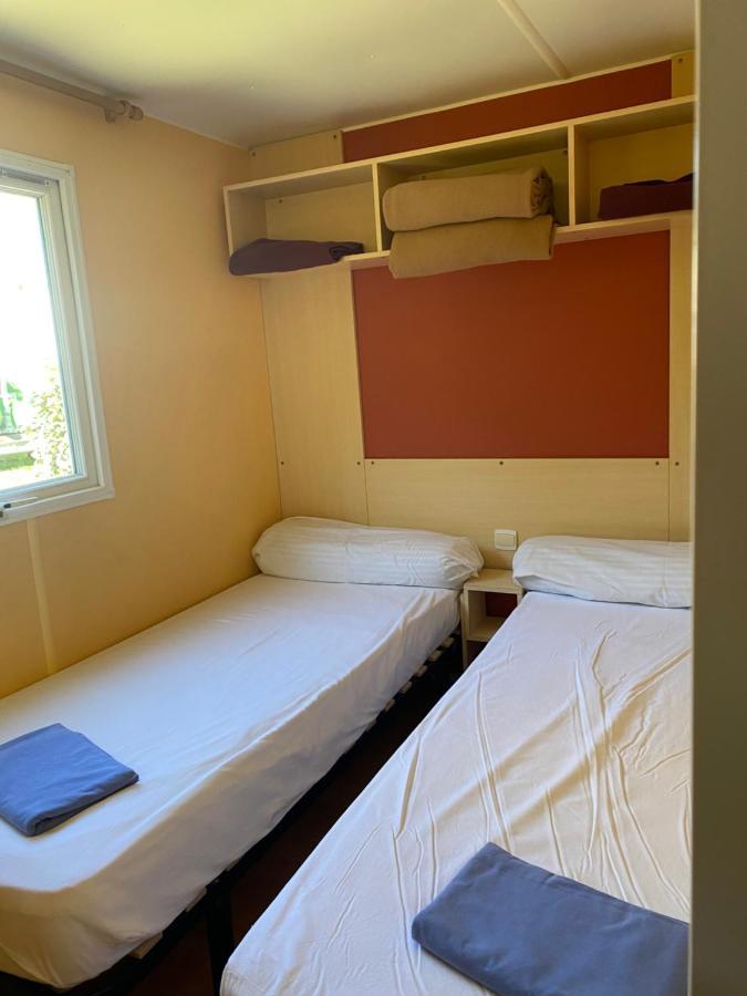 Ernella Hotel Aléria Buitenkant foto